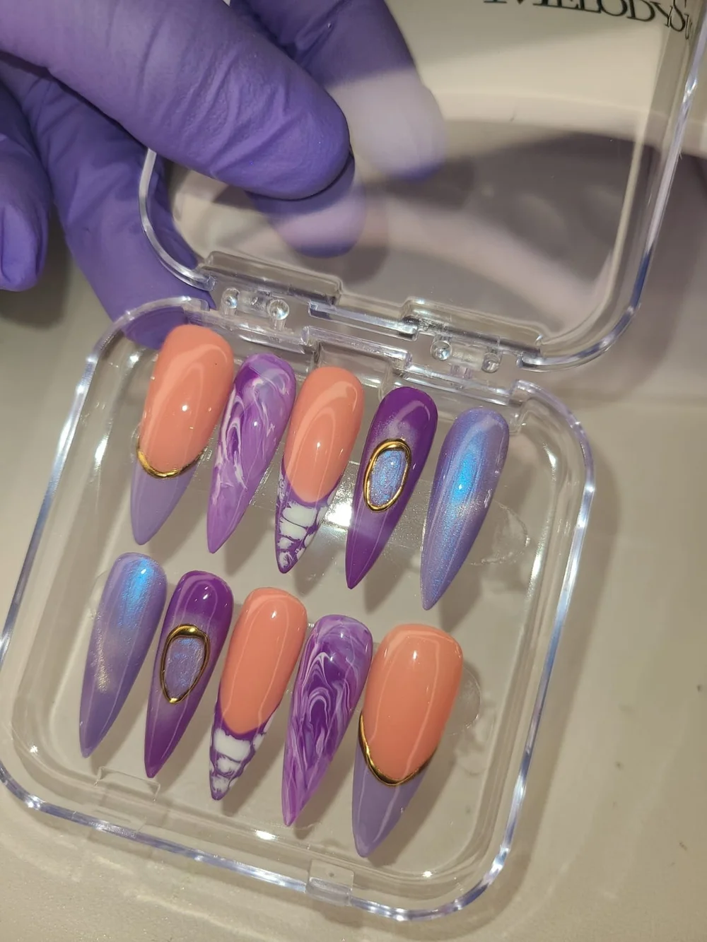 Size (M) Pearlescent Purple & Peach Stiletto Press-On Nail Set